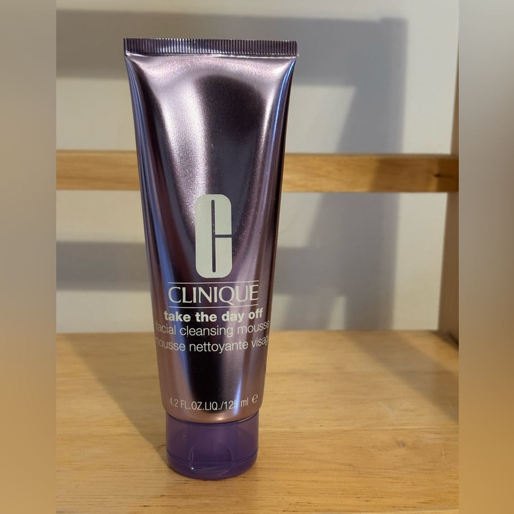 Clinique Take the Day Off mousse (balm)